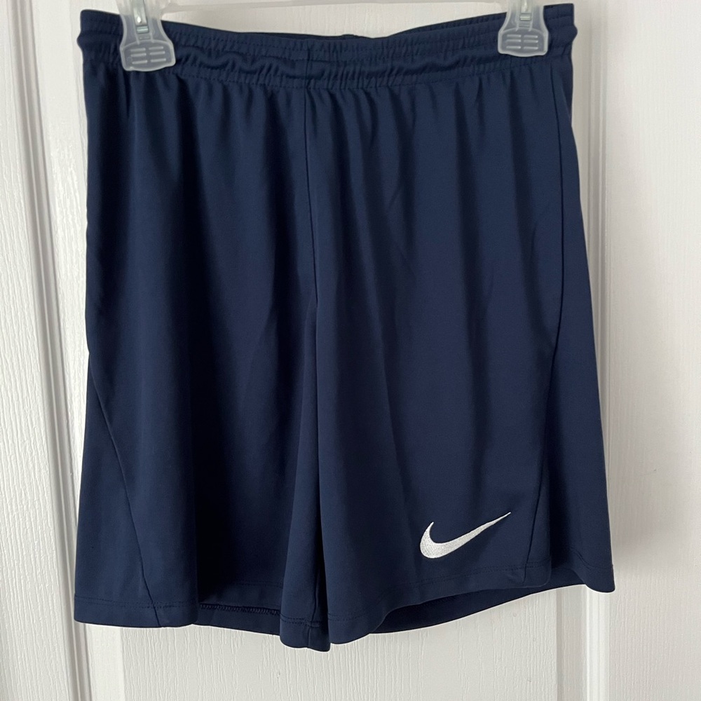 NIKE Men’s Navy Athletic Shorts Size Small - Picture 2 of 7